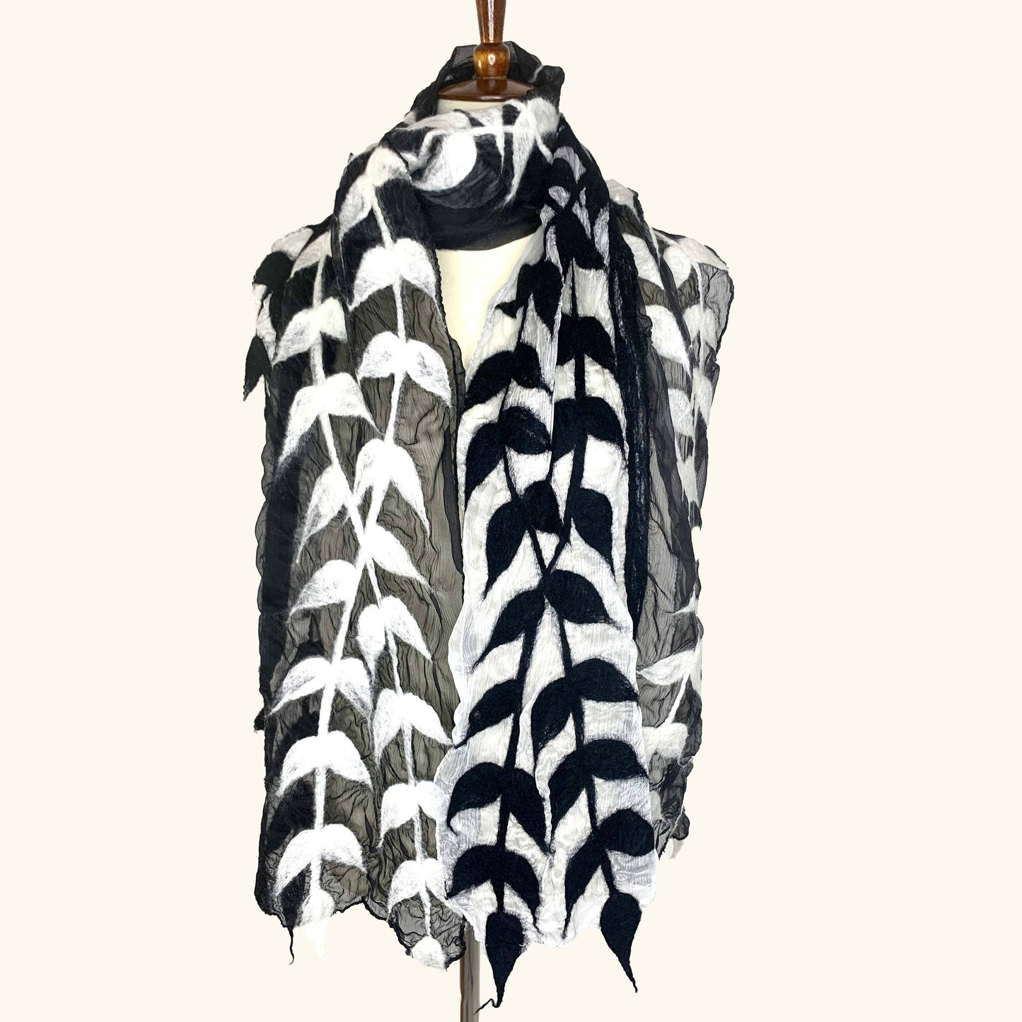 Split Vine Merino Wool Scarf - Fair Trade Nepal Artisan