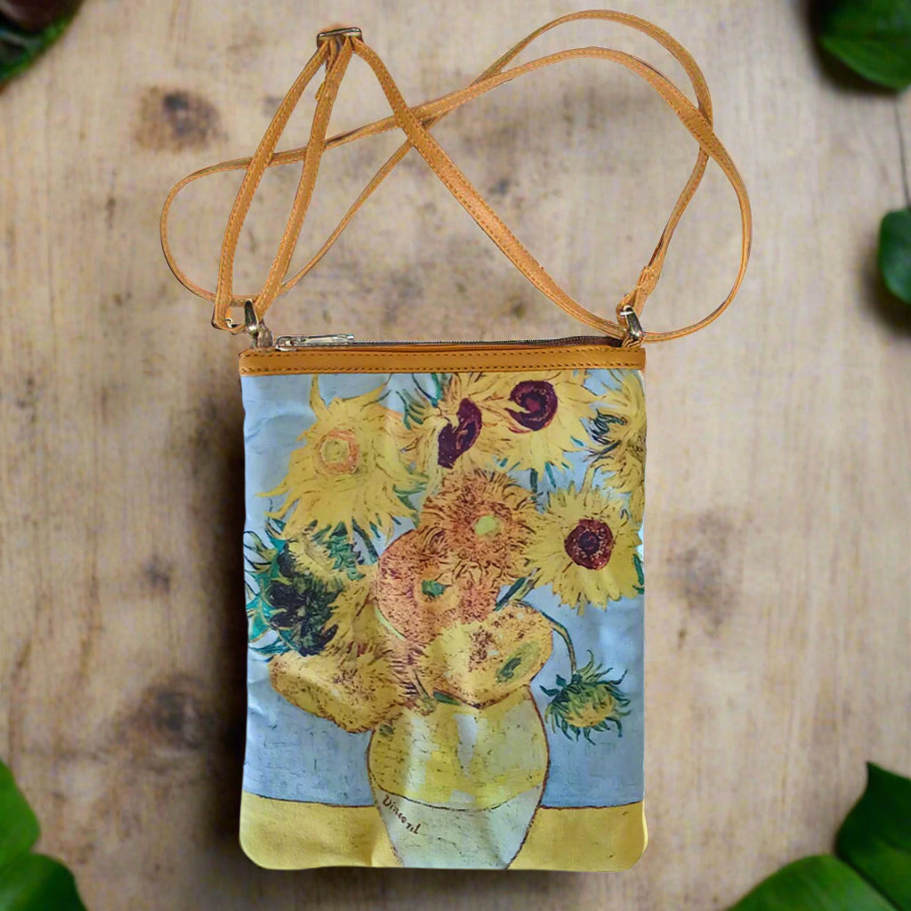 Or Van Gogh gifts feature the most loved works of Vincent Van Gogh.